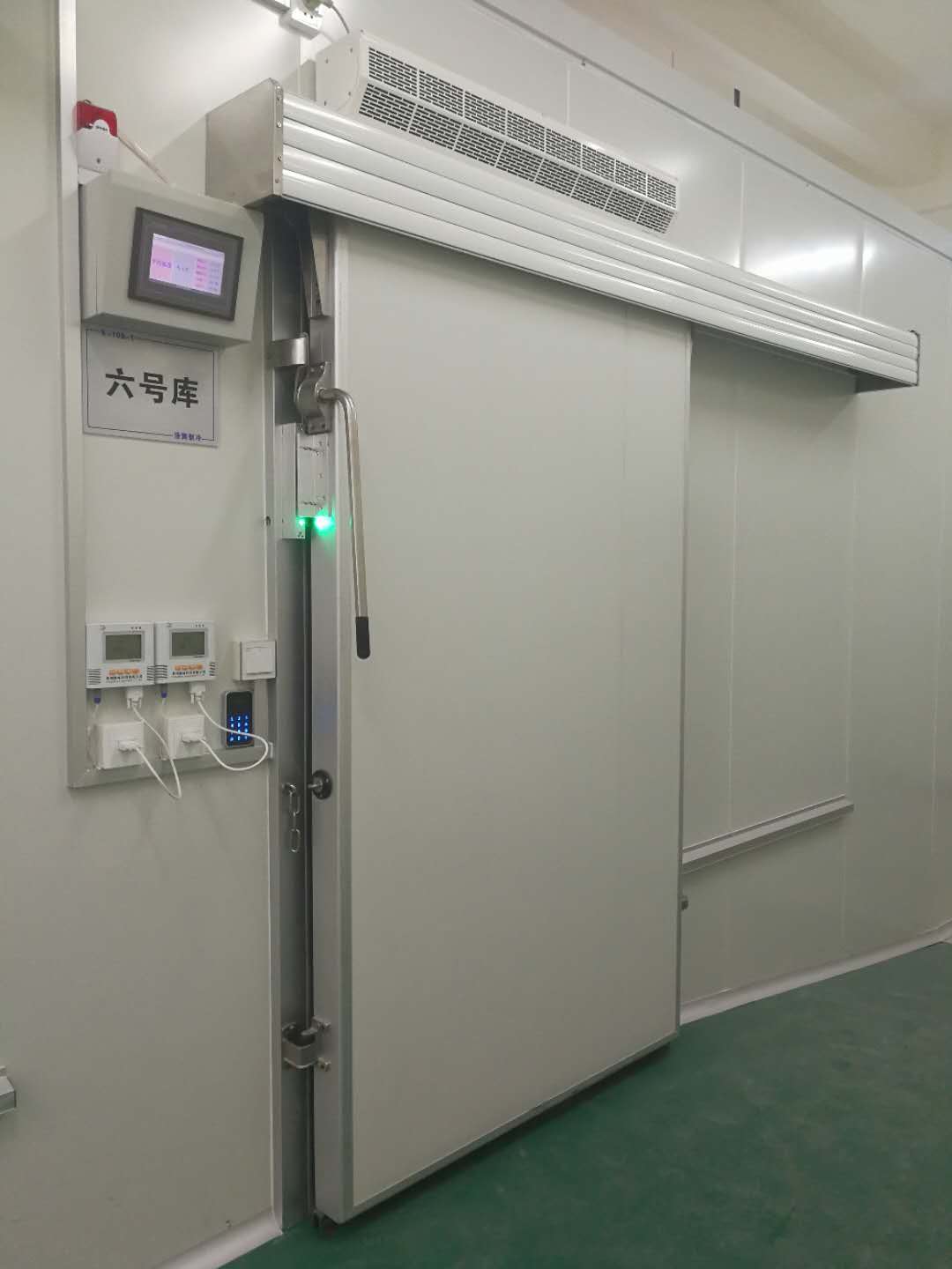 沈陽(yáng)三生制藥3000平米低溫（冷凍、冷藏）醫(yī)藥物流冷庫(kù)新建工程案例