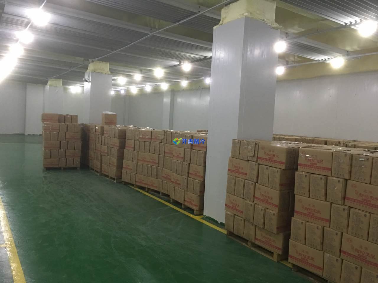 0-5℃牛奶冷庫(kù)工程設(shè)備價(jià)格，乳制品酸奶冷藏庫(kù)安裝