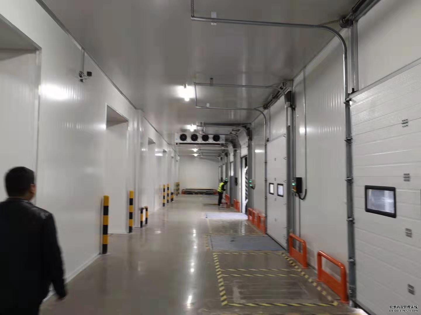 食品批發(fā)冷庫(kù)造價(jià)及規(guī)劃、食品保鮮、冷凍庫(kù)加工廠庫(kù)建造